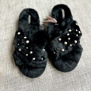 Victoria's Secret black fuzzy slippers with pearl embellishments Medium (7-8)